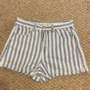 American Eagle Jean shorts, size 6, Blue and white stripes
